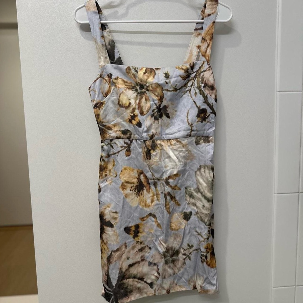 Aritzia Babaton Floral Mini Dress size 0